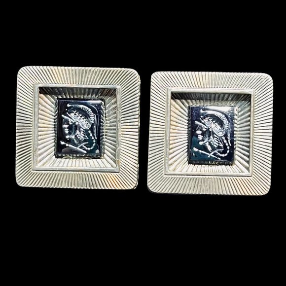 Silver Tone & Intaglio Cut Hematite Ancient Warriors Cufflinks And Tie Bar (5024 - Picture 2 of 6